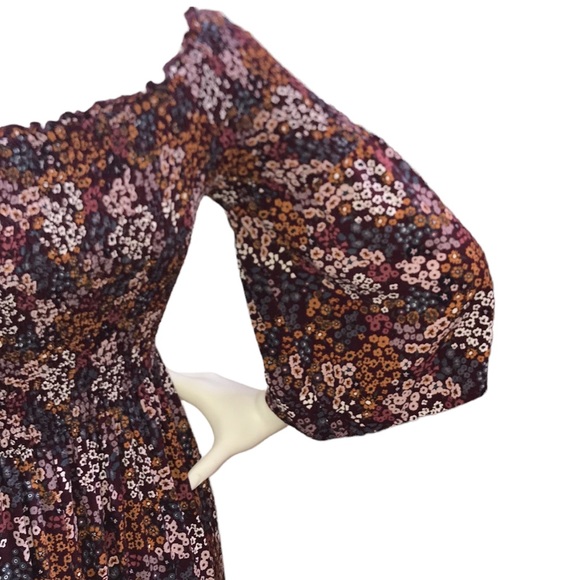 Floral Dress w/ Smocked Bodice / Tulip 3/4 length sleeves - Picture 12 of 16